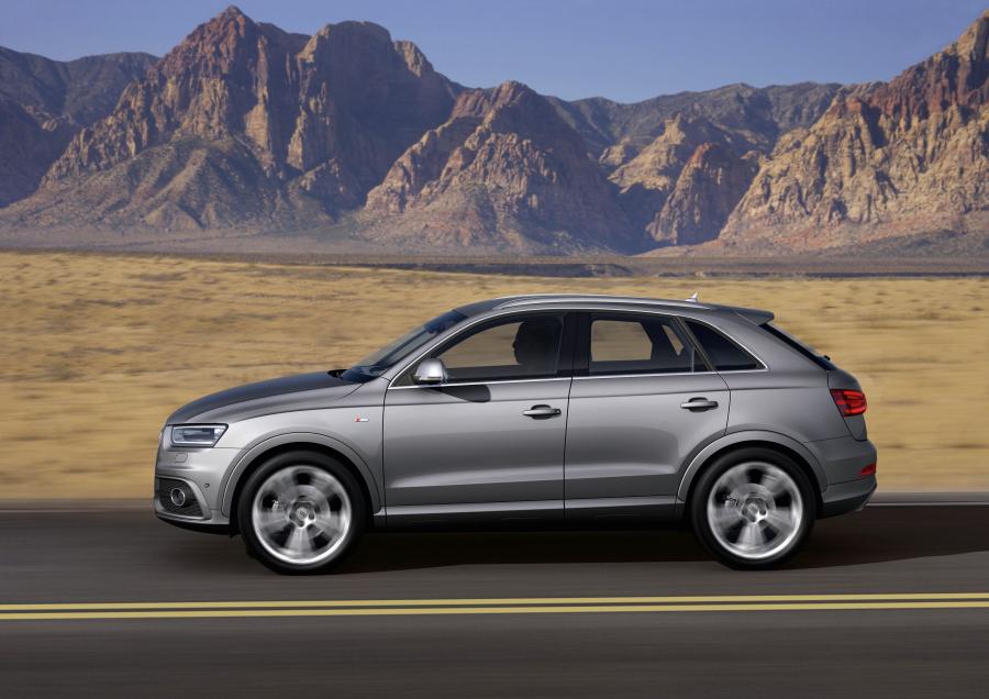 Audi Q3 2.0 TFSI Quattro S-Line (8U) 2011 года  (WW) (фото 37 из 68)